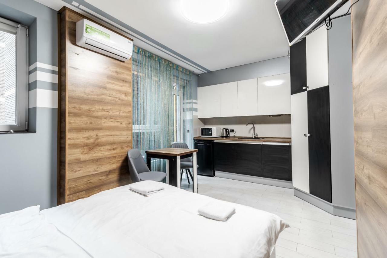 Balabana Red Apartment Львов Экстерьер фото